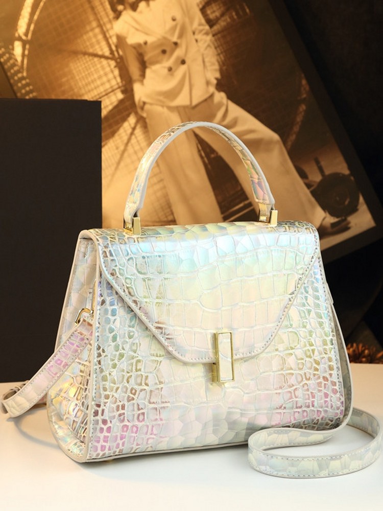 Elegant Women Colorful Crocodi - Leatherwork Free Patterns recension och pris